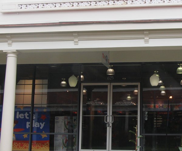10052026TOYS R US OPENS