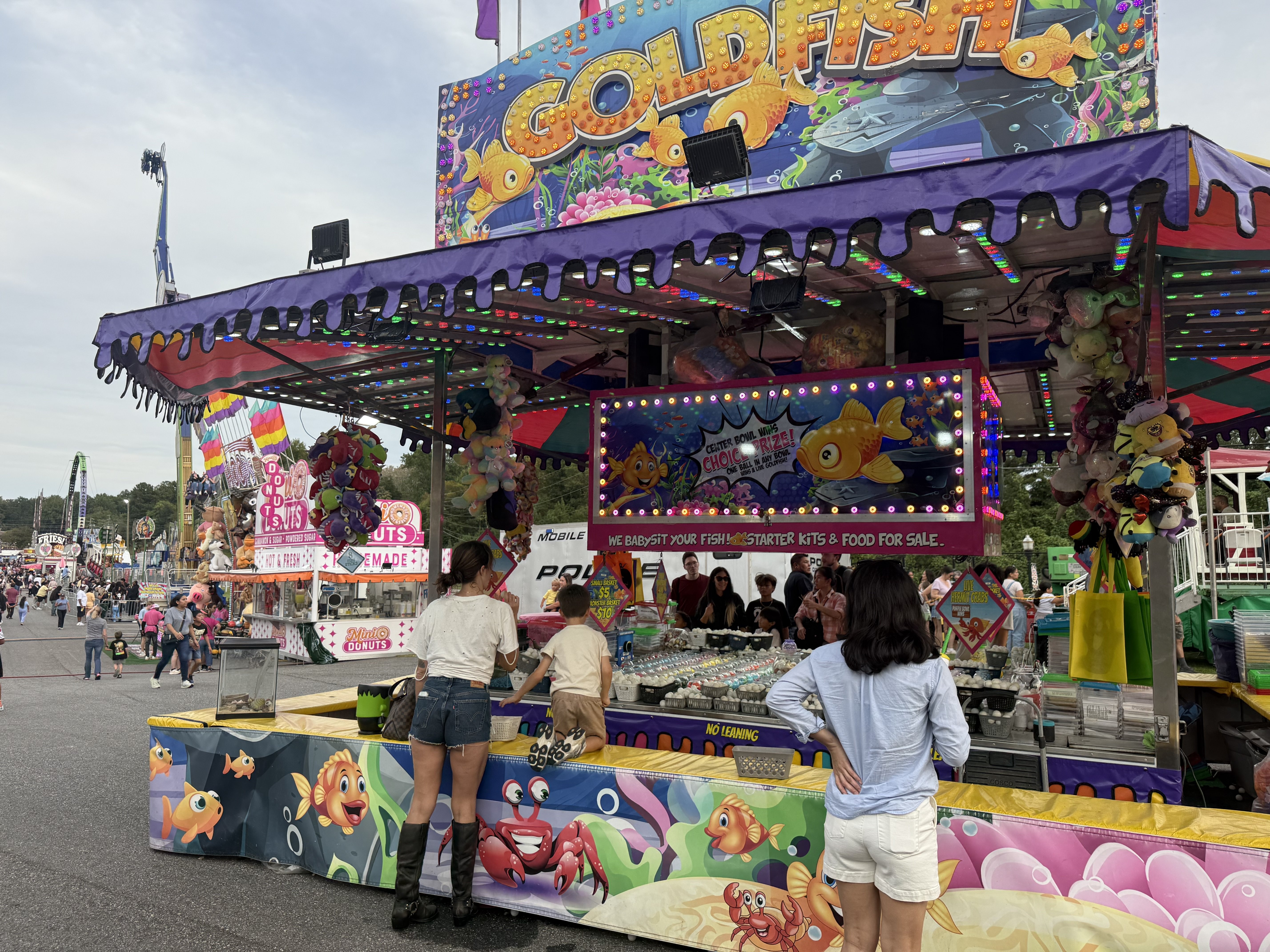 10082026FAIR OPENS