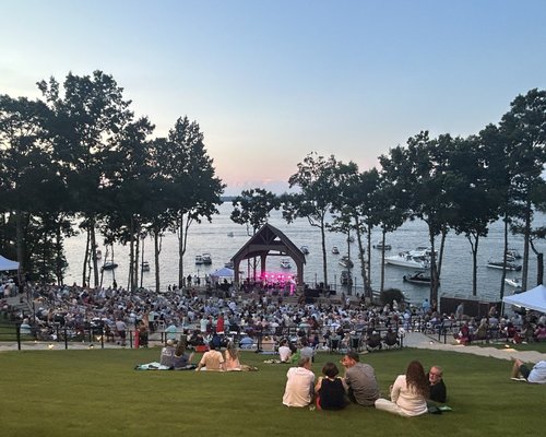 10282026LAKESIDE PEACHTREE POINTE AMPHITHEATER