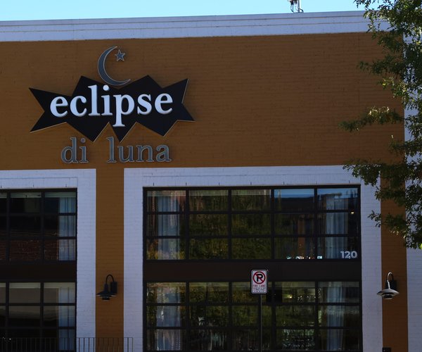 10222026ECLIPSE DI LUNA